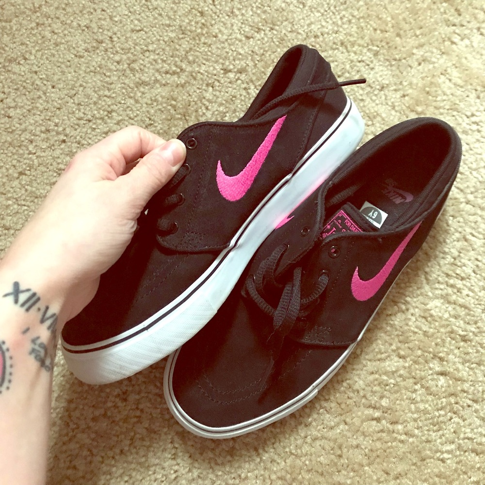 Nike Janoski shoes